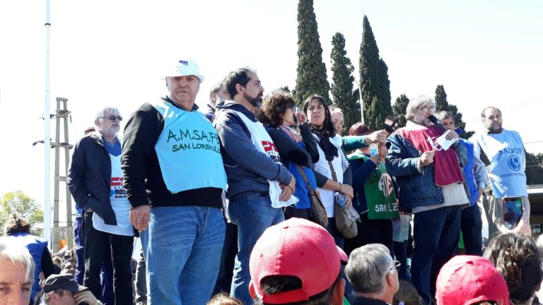 Santa Fe: Malestar gremial ante la posibilidad de que eliminen la cláusula gatillo Santa Fe: Malestar gremial ante la posibilidad de que eliminen la cláusula gatillo