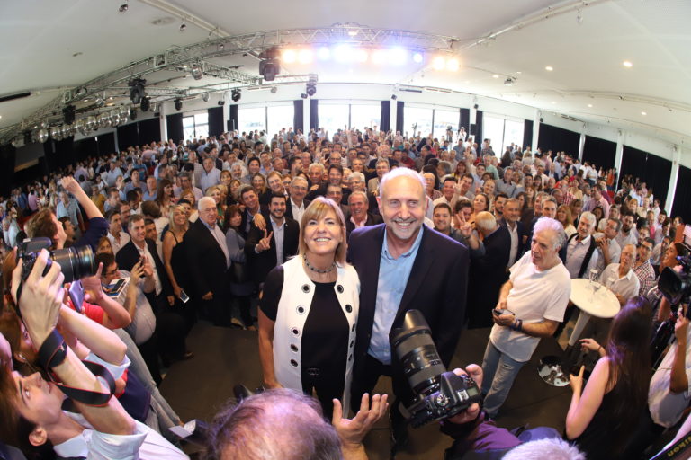 PEROTTI “ESTA UNIDAD ES PARA PONER DE PIE A SANTA FE” PEROTTI “ESTA UNIDAD ES PARA PONER DE PIE A SANTA FE”