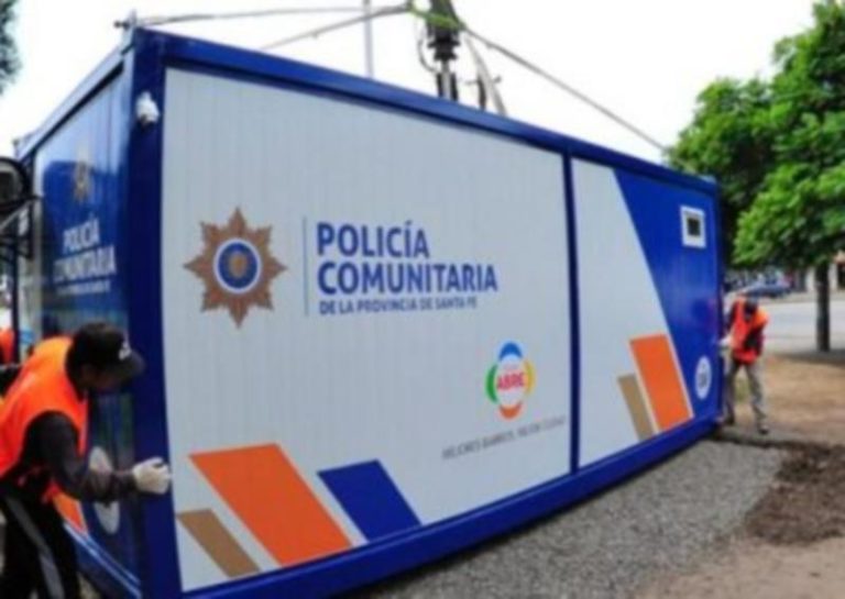 ROSARIO: Levantarían comisarias por falta de pago del gobierno santafesino ROSARIO: Levantarían comisarias por falta de pago del gobierno santafesino