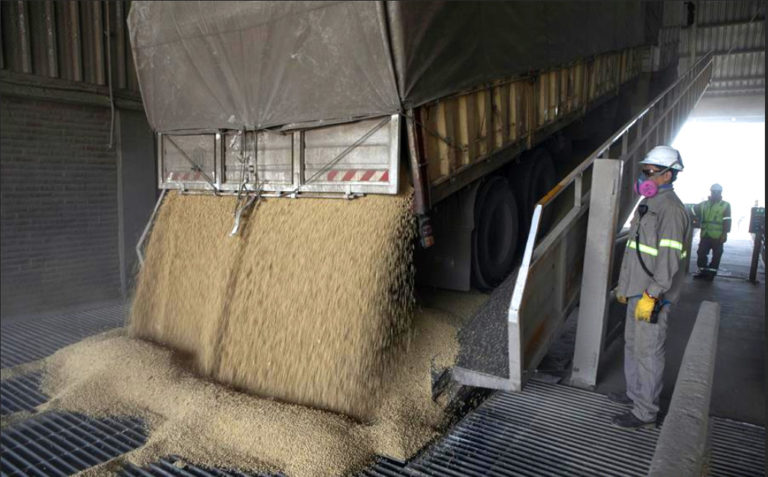 Presión Gremial:  Gobierno de Santa Fe activó un Protocolo Especial para Transportes de Cereal Presión Gremial:  Gobierno de Santa Fe activó un Protocolo Especial para Transportes de Cereal