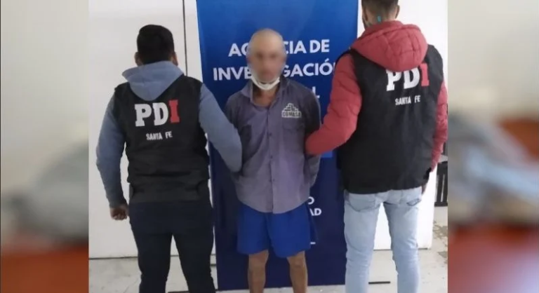 Video: arrestaron al acusado de matar al Trinche Carlovich. Identidad y Antecedentes Video: arrestaron al acusado de matar al Trinche Carlovich. Identidad y Antecedentes