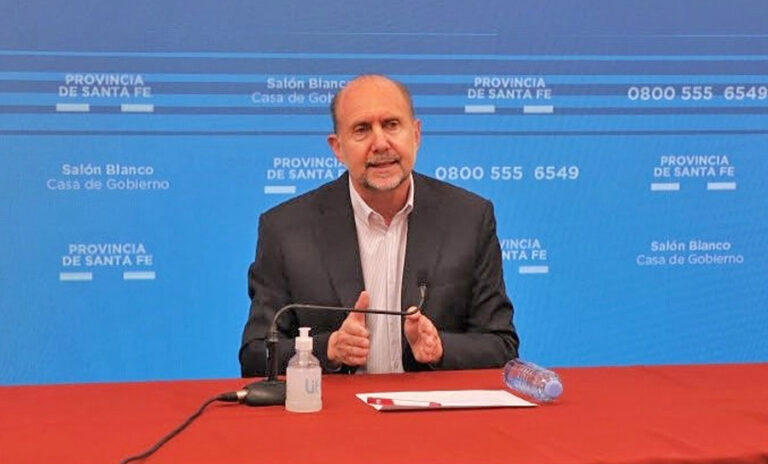 COVID-19: Perotti suspendió las reuniones familiares y afectivas en Departamento Rosario Y ZONA COVID-19: Perotti suspendió las reuniones familiares y afectivas en Departamento Rosario Y ZONA