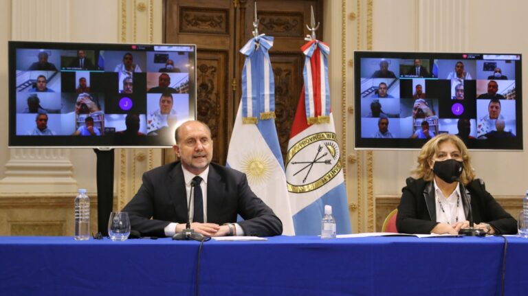 Coronavirus sin techo: Más de 500 casos en 24 hs en Santa Fe. Las nuevas medidas dispuestas por Perotti Coronavirus sin techo: Más de 500 casos en 24 hs en Santa Fe. Las nuevas medidas dispuestas por Perotti