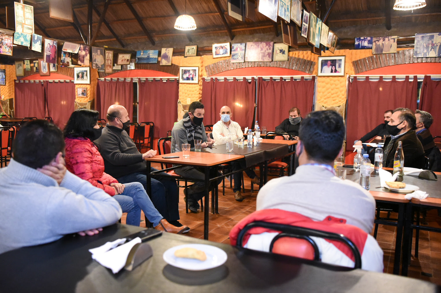 COVID-19: Ministro de Trabajo de Santa Fe se reunió con empresarios del turismo COVID-19: Ministro de Trabajo de Santa Fe se reunió con empresarios del turismo