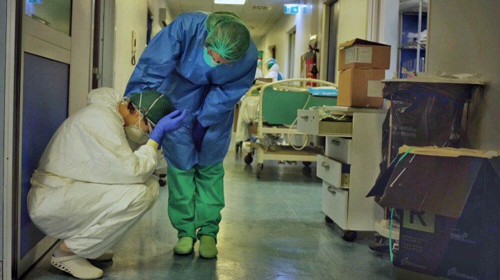 Coronavirus: Casi 2000 positivos en un día en Santa Fe. Rosario 858 y el Cordón Industrial crece en contagios Coronavirus: Casi 2000 positivos en un día en Santa Fe. Rosario 858 y el Cordón Industrial crece en contagios