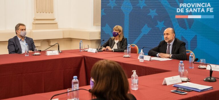 Internet de Calidad: Perotti presentó el programa “SANTA FE + CONECTADA” Internet de Calidad: Perotti presentó el programa “SANTA FE + CONECTADA”