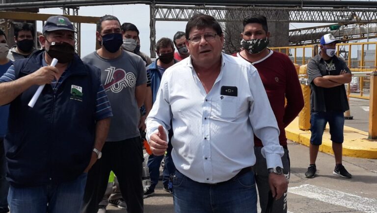 Video con Pablo Reguera: El Paro Sigue 24 hs luego de otra reunión sin acuerdo con las patronales Video con Pablo Reguera: El Paro Sigue 24 hs luego de otra reunión sin acuerdo con las patronales