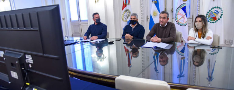 Abanderados de la ciudad: se realizó el tercer encuentro de "Rosarinos por el mundo" Abanderados de la ciudad: se realizó el tercer encuentro de "Rosarinos por el mundo"